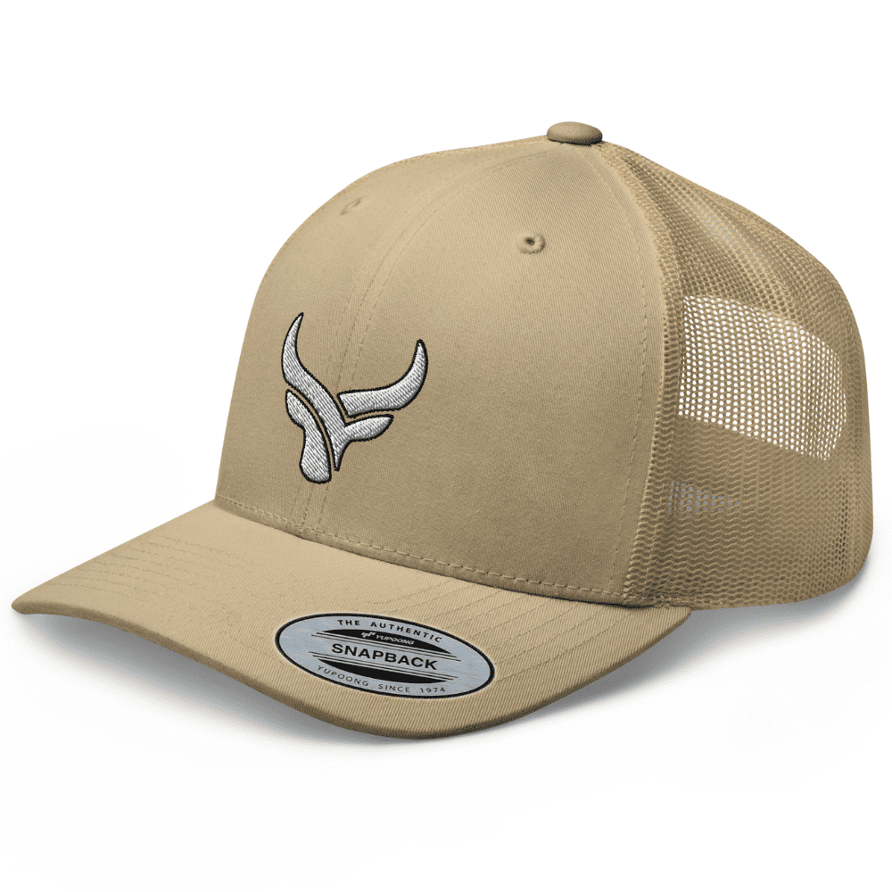 RIVEMUG Bull Head Cowboy Trucker Hat | Curved Bill Mid Crown Adjustable ...