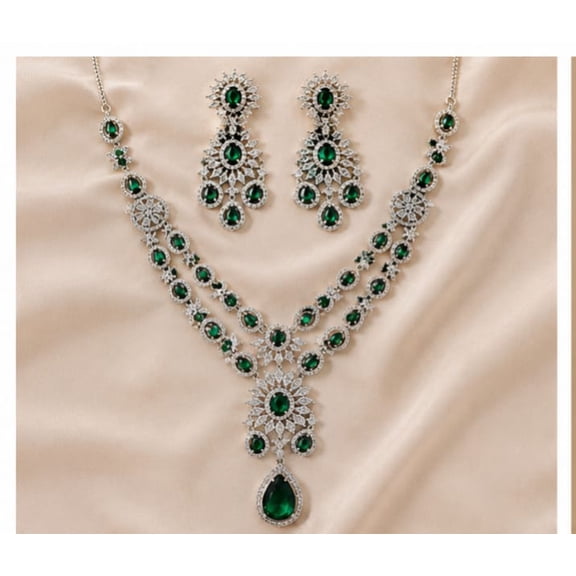 RIVORAH Emerald Crystal Royale Set