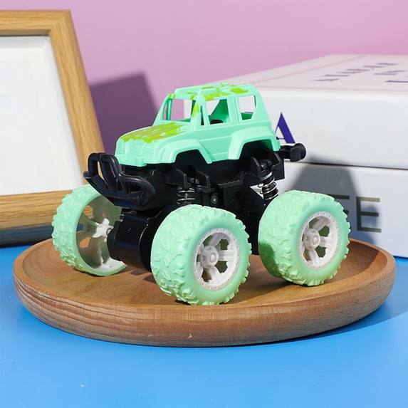 RKSTN Dual-Sided Inertia Powered Stunt Flip Remote Control Car Toy (Green, random car shell)