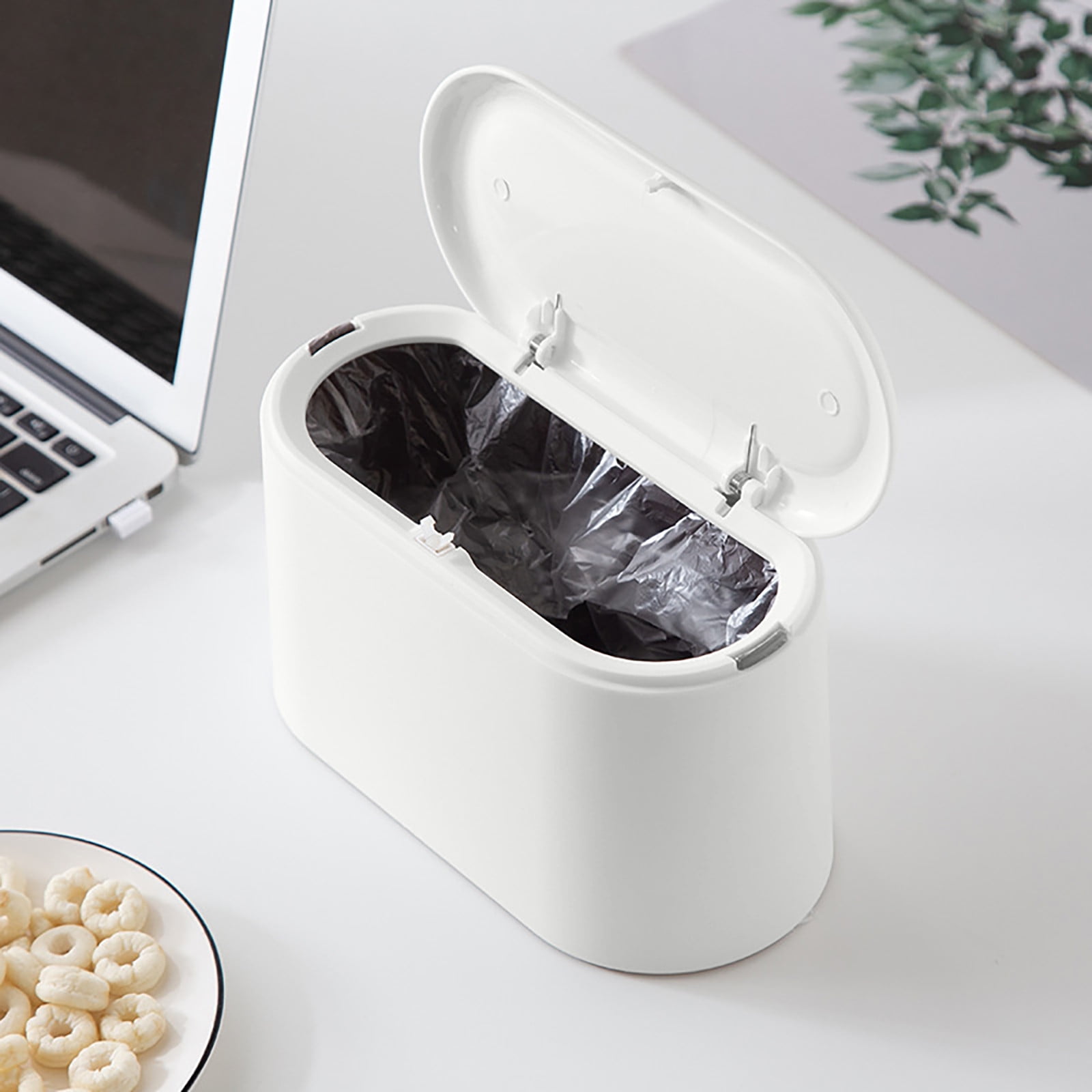 White Plastic Mini Trash Can with Lid for Desk