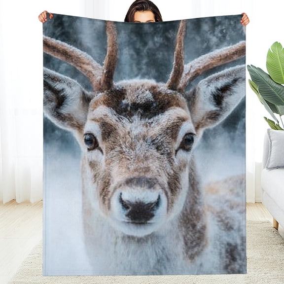 RKSupls New Year Throw Blanket, Winter Reindeer Soft Flannel Throw Blanket, Fuzzy Warm Cozy Christmas Blanket for Couch Bed Home Travel Decor, 30*40in