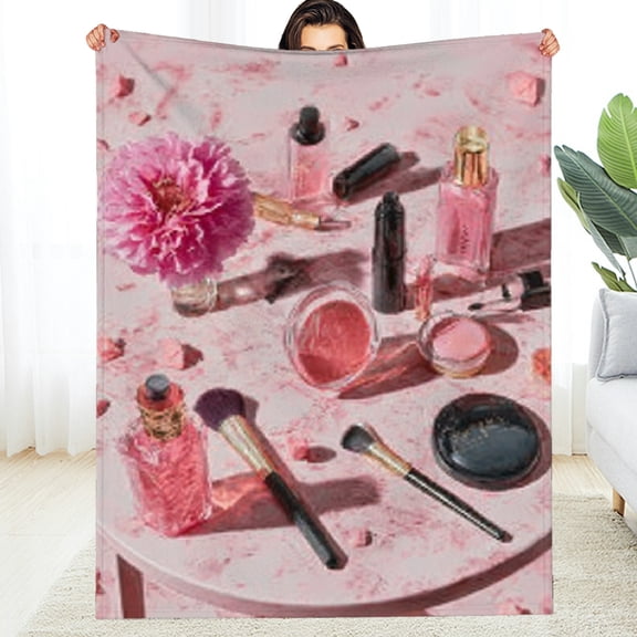 RKSupls Valentine's Day Throw Blanket, Makeup Essentials Soft Warm Flannel Blanket, Fuzzy Warm Cozy New Year Blanket for Couch Bed Home Travel Decor, 30*40in