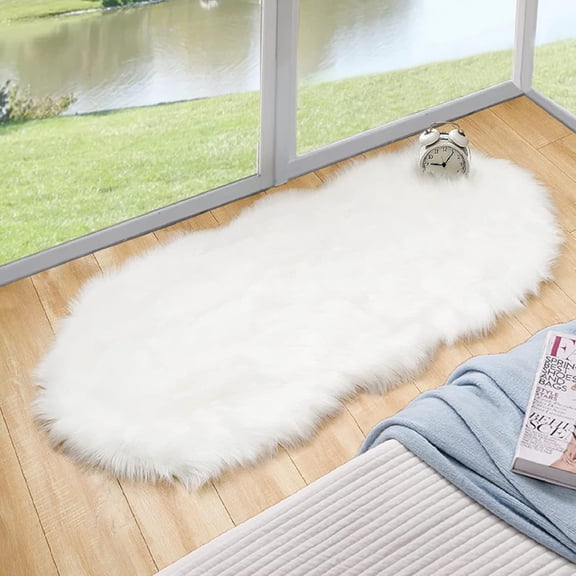 RLESO White Faux Sheepskin Fuzzy Fur Rugs for Bedroom Small Machine Washable Fluffy Area Rugs for Living Room 2X4 Shag Nursery Rug