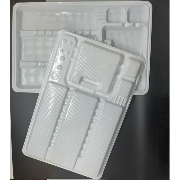 RMH3 Dental Divided Tray With Knurled Bottom 11-3/8" x 7.4" x 0.67" 100/Pk