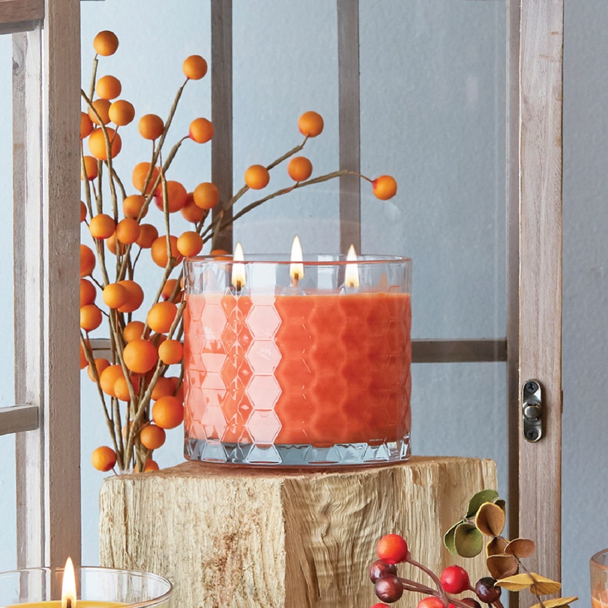 ROOT Candles 12 oz 3-Wick Signature Honeycomb filled Jar. Scent: Pumpkin Spice