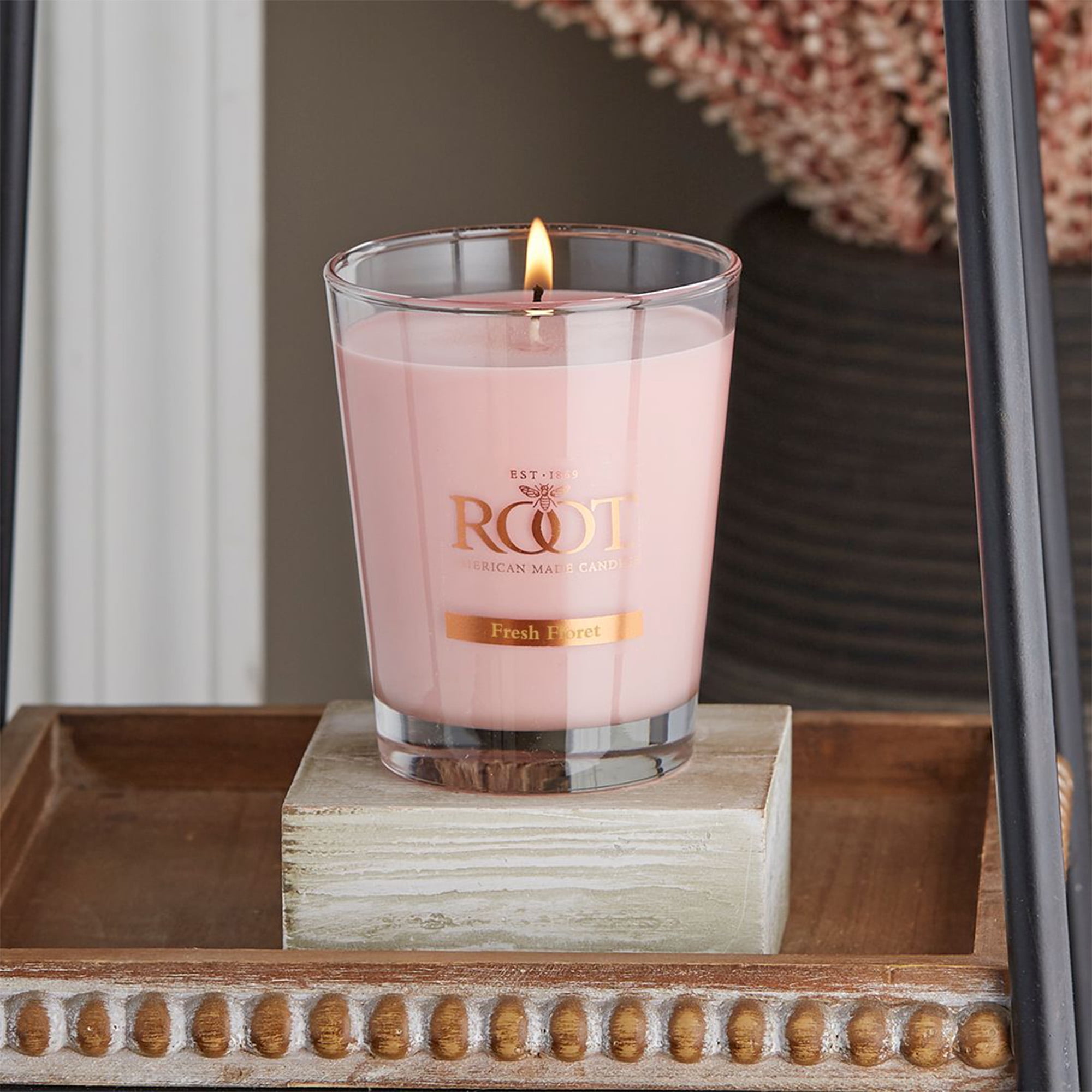 Root Fresh Floret Pink Beeswax Blend Candle in Glass Jar