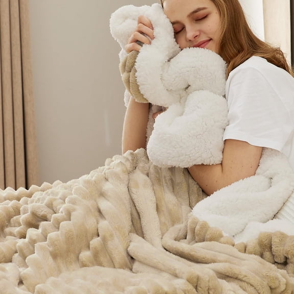 ROSEKIND Striped Sherpa Throw Blanket for Couch - Super Soft, Cozy Fleece Thick Warm Blanket for Winter, GentleSoft Plush & Fluffy Spring Throw Gift for Women, Men, Room Decor, White, 86x95 Inches