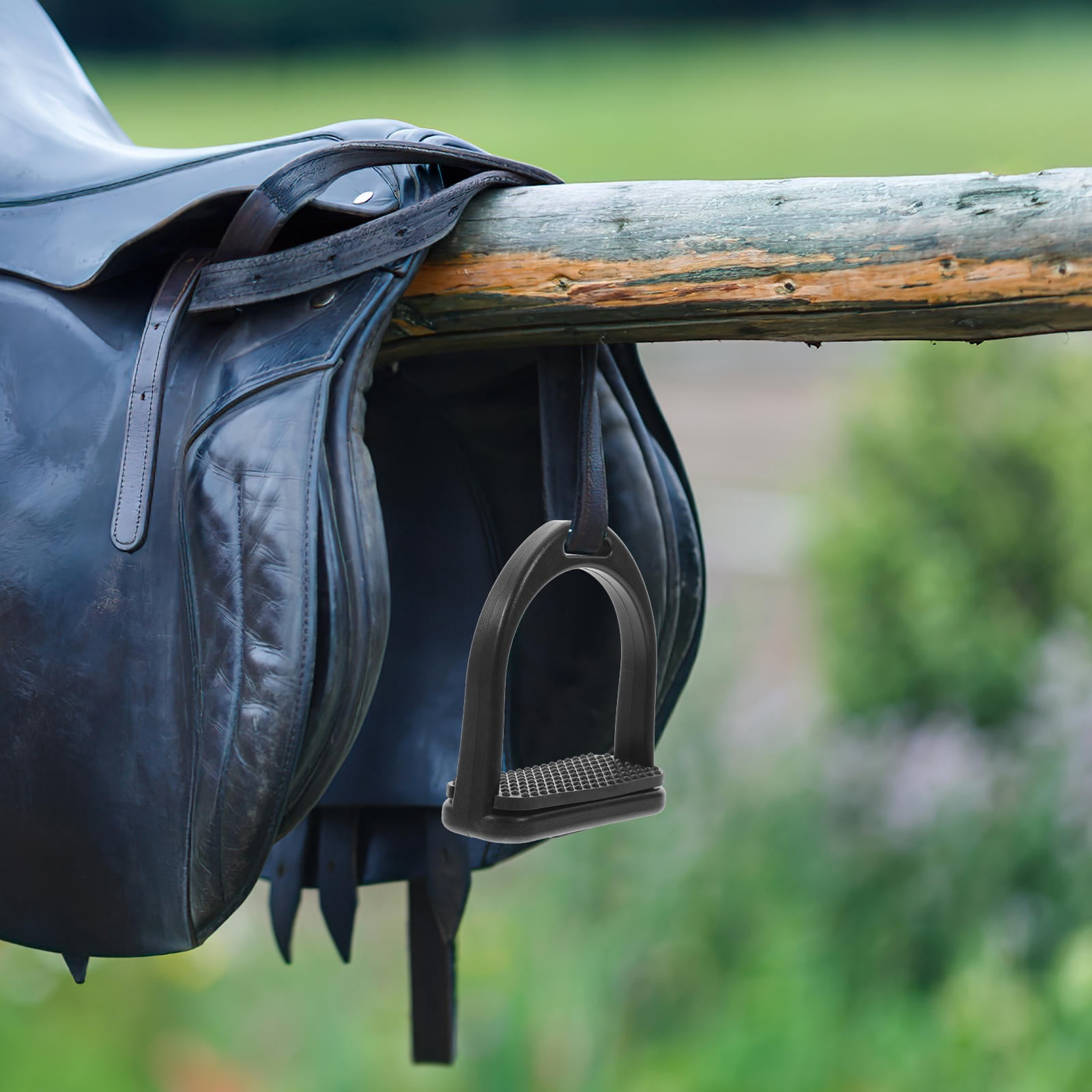 ROSENICE 2Pack 1.8in Wide Base Riding Stirrups Black Rubber for Saddle ...