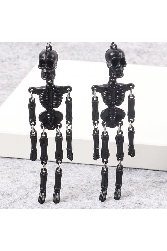 4Pcs Cool Unique Keychains Black Metal And Plastic Skull Pendant For Car Key Ornament