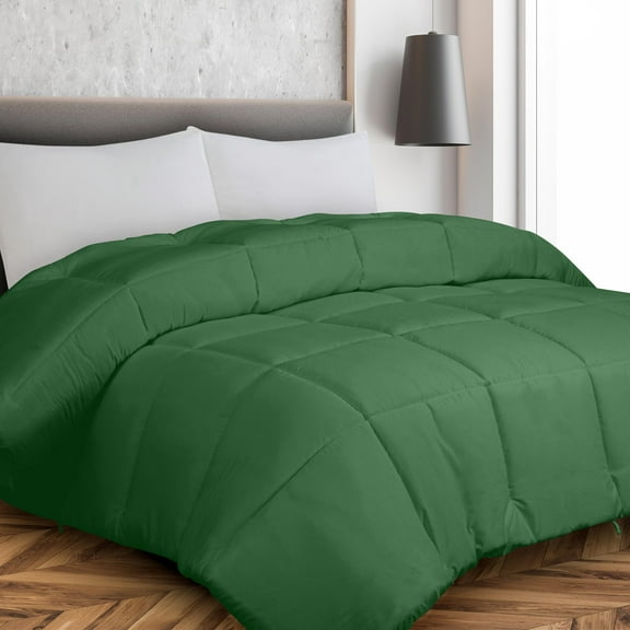 ROYALE California King Comforter - All Season Down Alternative Bedding Comforters- Lightweight Quilted Comforter with Corner Tabs - Hotel Comforters- Box Stitched Duvet Insert (KingCal, Hunter Green)