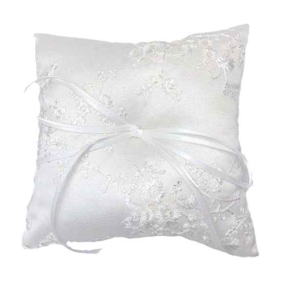 Sturdy Fabric Rings Pillow Decoration With Beads and Lace