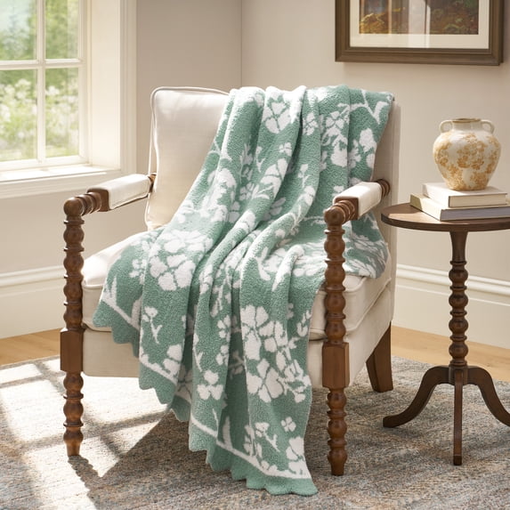 The Pioneer Woman Floral Cozy Knit Oversized Couch Throw Blanket, Green, 50 x 72 in