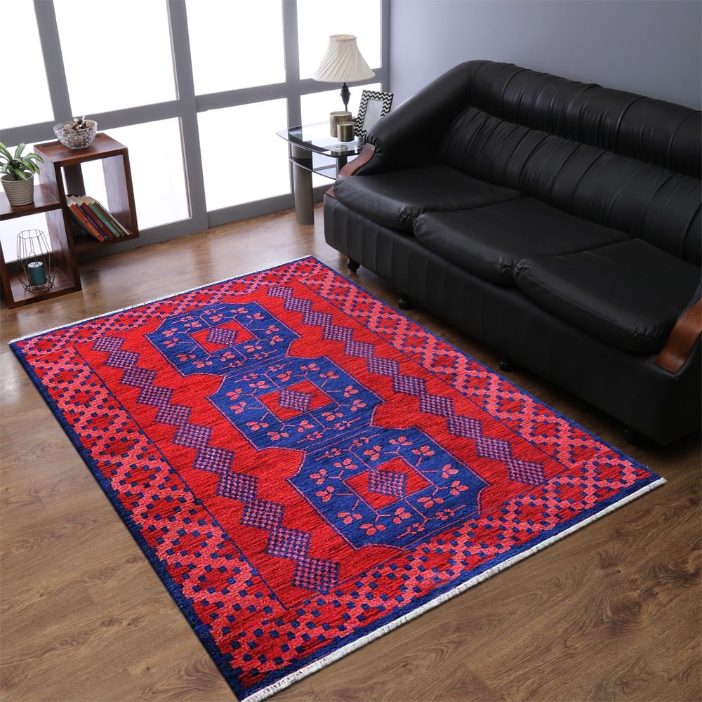 Hand-Knotted Multicolor Wool and Silk Oriental 3'x5' Rug