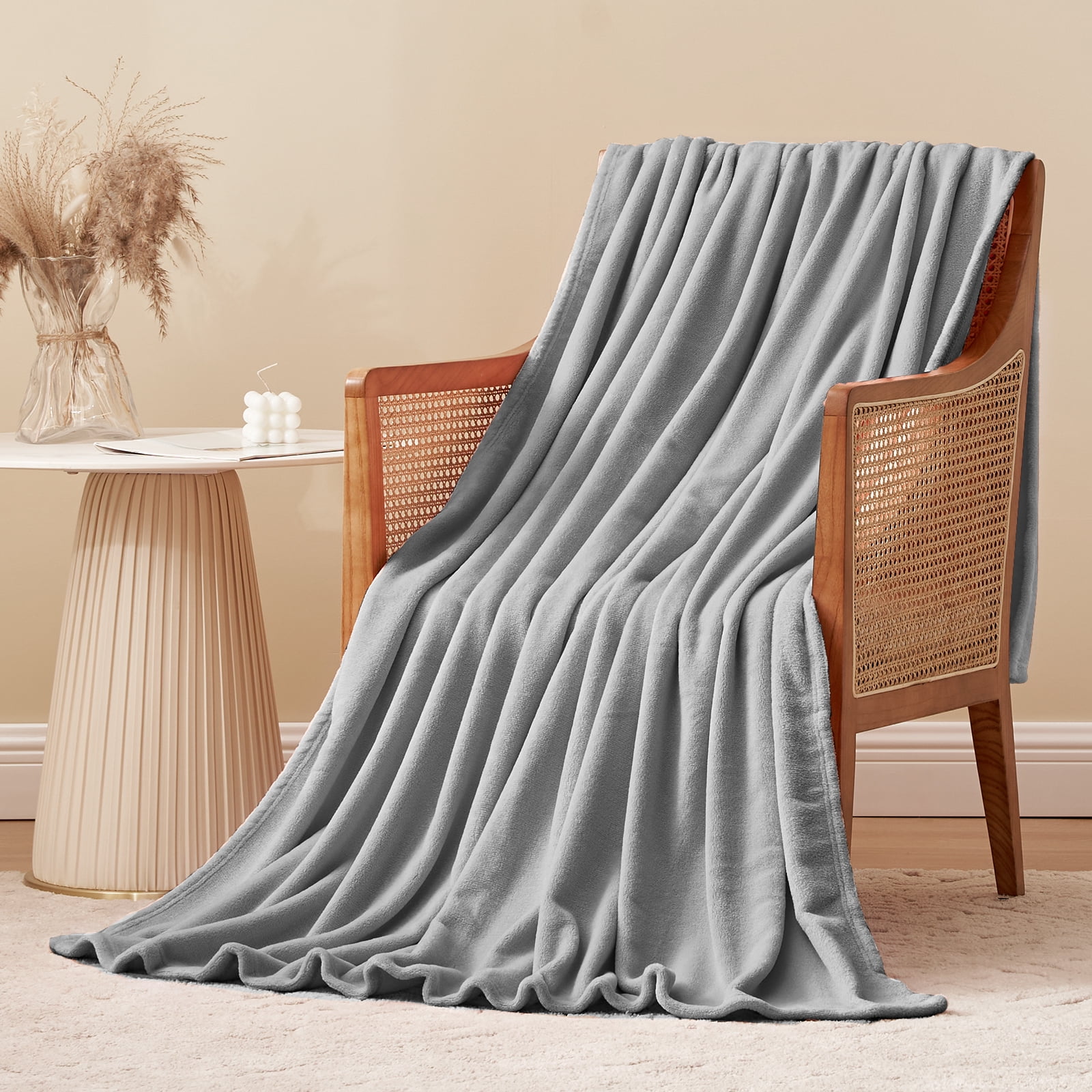 RUIKASI Fleece Gray Blanket Throw Fluffy Throw Size Blanket for Sofa