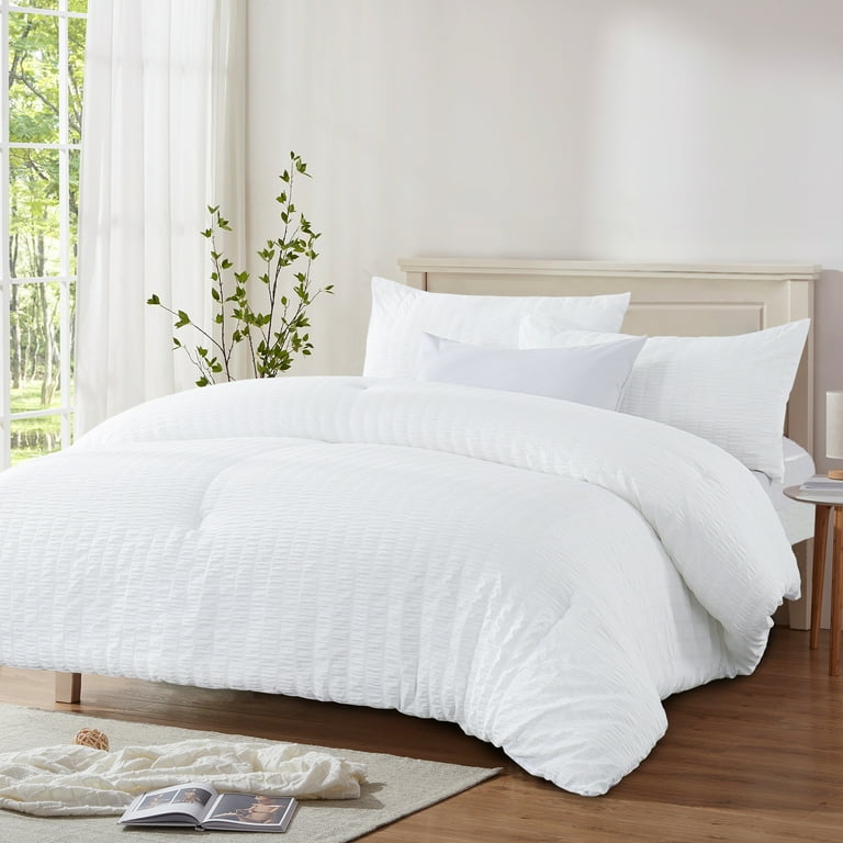 RUIKASI Queen Seersucker Comforter Set, Pieces, 100% Soft
