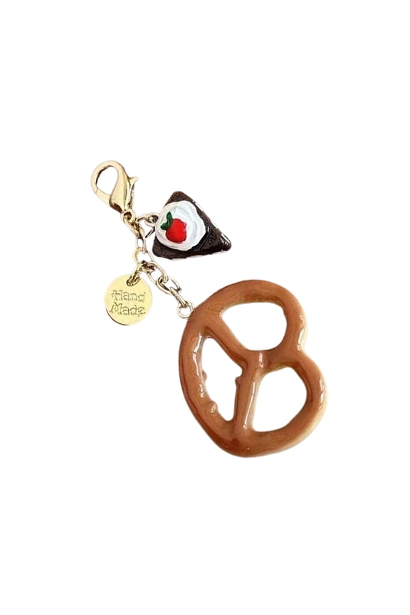 Realistic Chocolate Pretzel Bread Coin Purse Keychain Accessory Bag Pendant For Fashionable Adults And Students