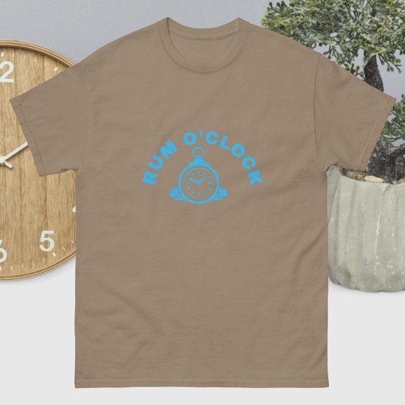 RUM/ALCOHOL THEMED - It's 5 O'Clock Somewhere! Men's Classic Tee Shirt/T-Shirt
