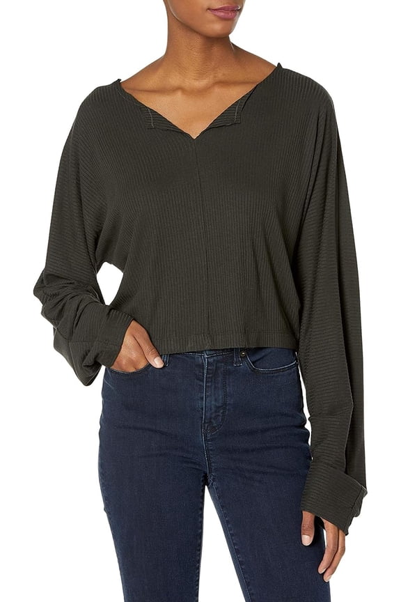 Women's Jet Setter Oversized Ribbed Knit Cropped V-Neck Long Sleeve Top (Medium, Black)