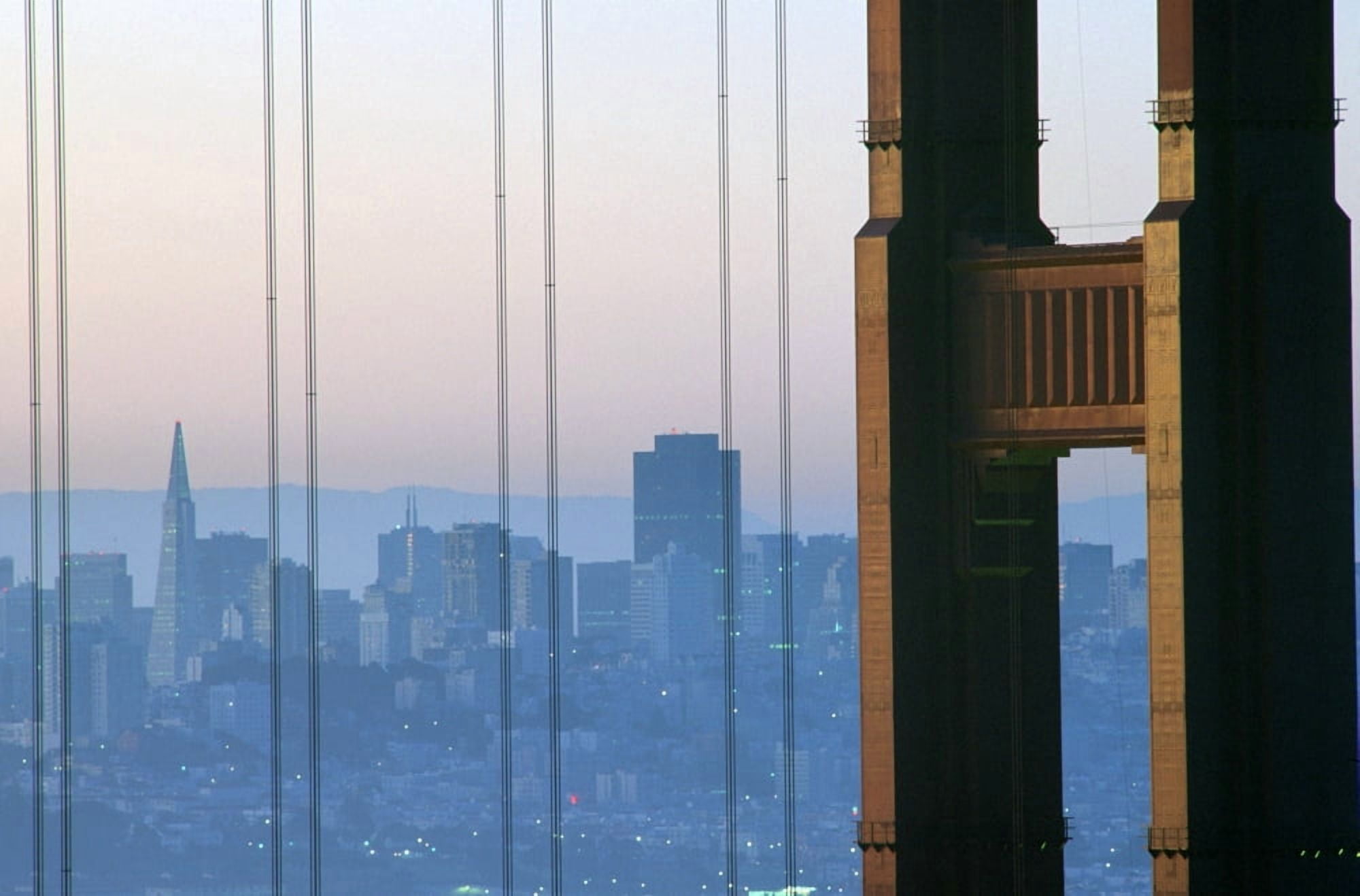 RWatts Golden Gate Bridge San Francisco Ca Canvas Art - Ron Watts Design Pics (17 x 11)