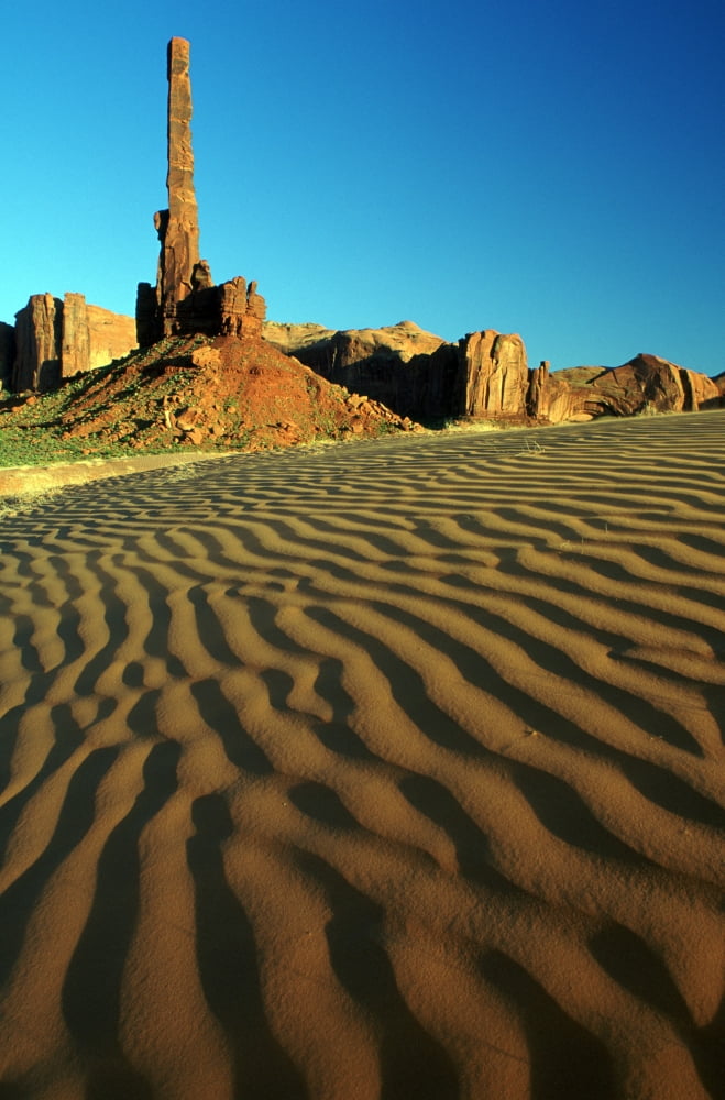 RWatts Monument Valley Navajo Tribal Park Az Canvas Art - Ron Watts Design Pics (22 x 34)