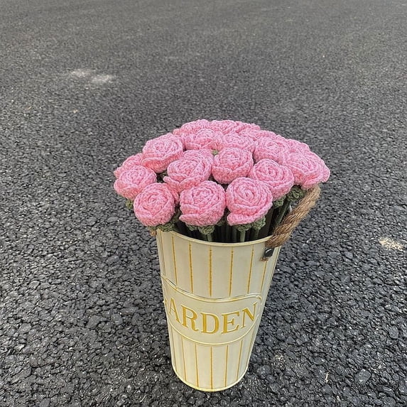 RXIRUCGD Crochet Flower, Knitted Roses Hand Woven Rose Simulation Yarn Knitted Bouquet Floral Decoration Gift,Pink
