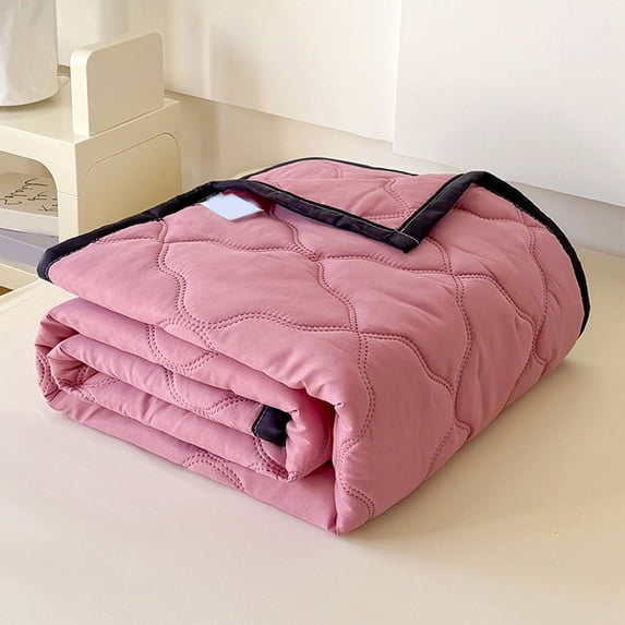RYDCOT Cozy Cooling Comforter Quilt, Cooling Blankets for Hot Sleepers and Night Sweats, Summer Comforter for Queen Size Bed, Breathable Soft Lightweight Silk Smooth