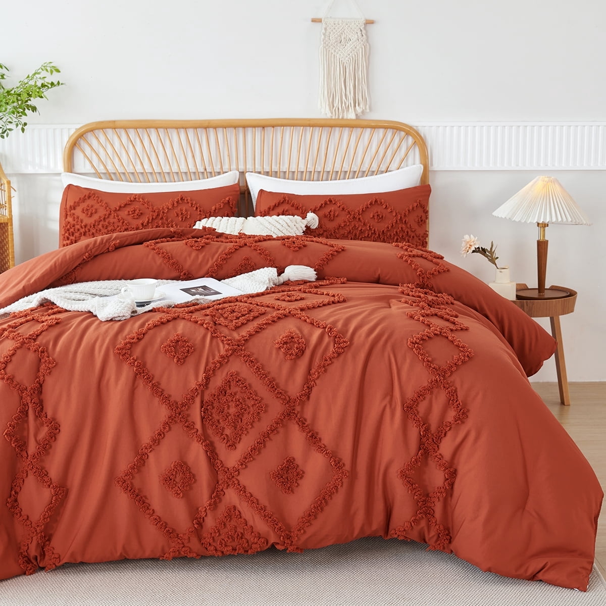 RYNGHIPY King Comforter Set Tufted Jacquard Bedding Set 3 Pcs Boho Bed Set for Girls Women Men Farmhouse Style Shabby Chic Bedding (King, Caramel)