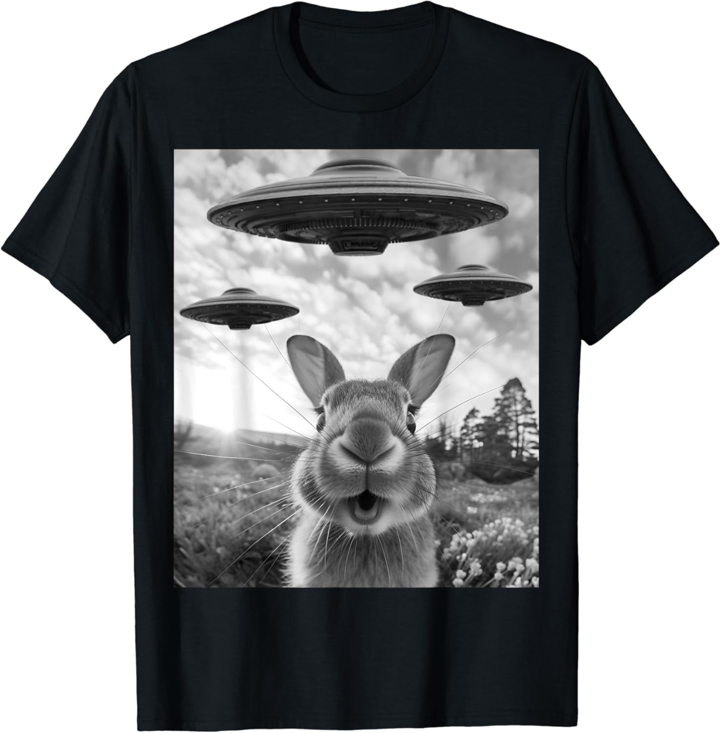 Rabbit Selfie with UFOs Vintage Alien Rabbit T-Shirt - Walmart.com