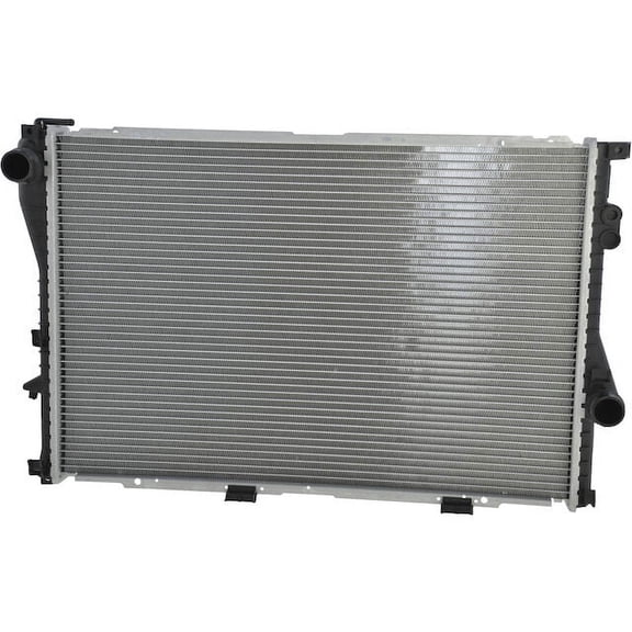Radiator - Compatible with 2001 - 2003 BMW 530i 3.0L 6-Cylinder 2002