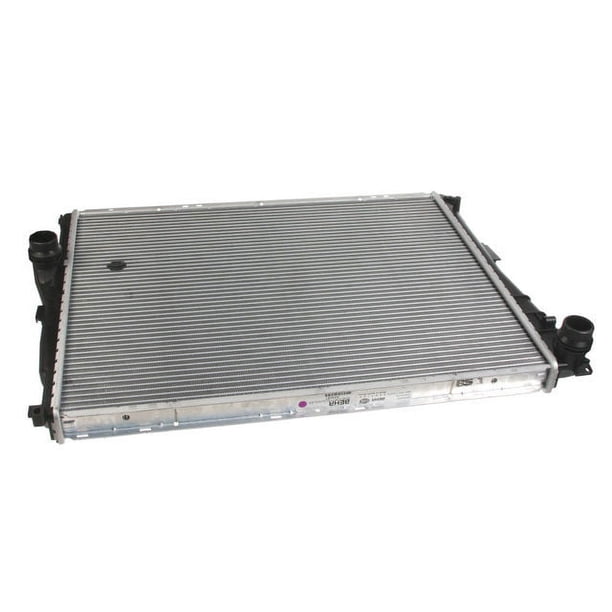 Bmw Water Radiator Radiator - Compatible with 2001 - 2006 BMW 330Ci 2002 2003 2004 2005 ...