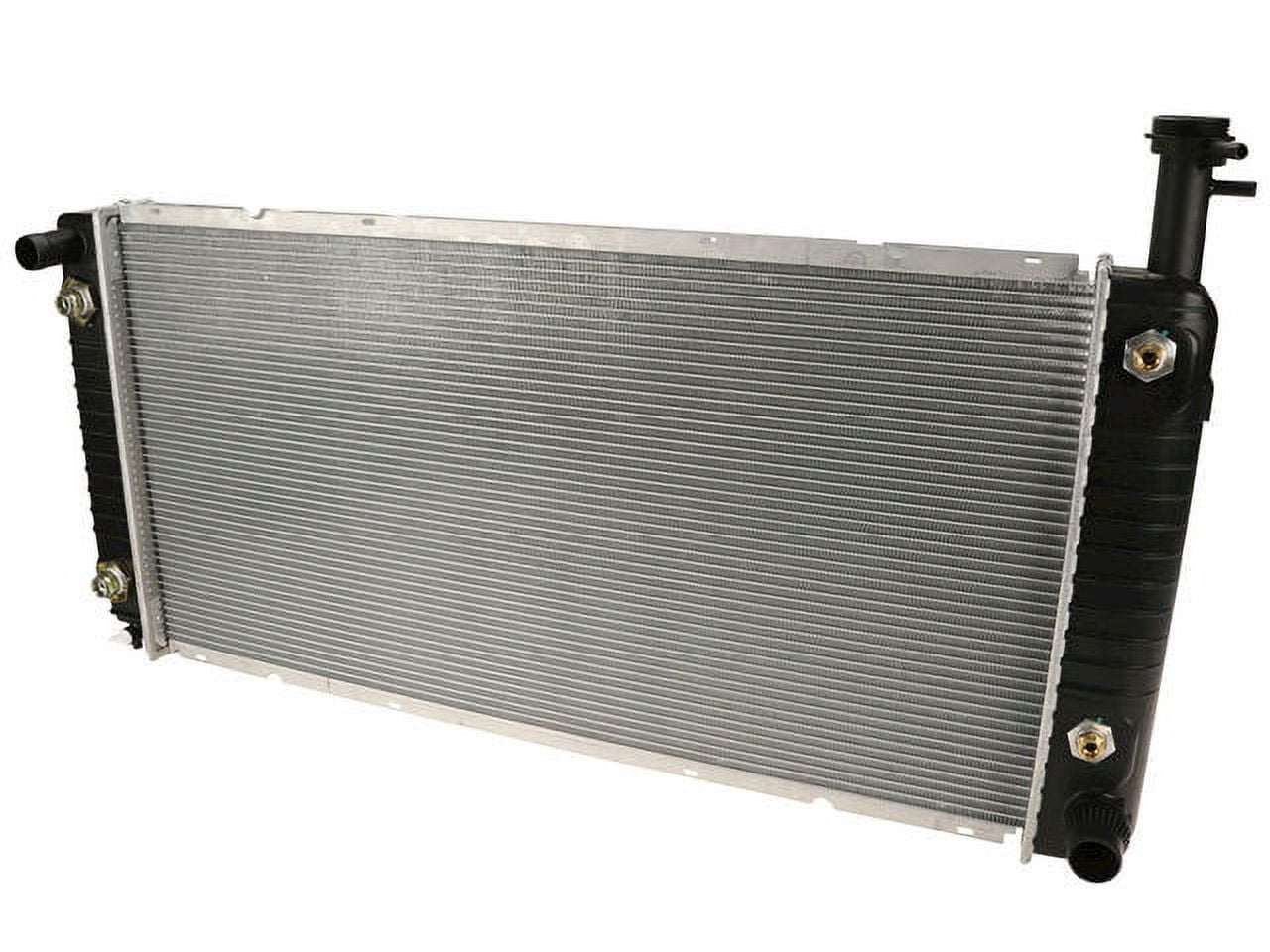 Radiator - Compatible with 2004 - 2017 Chevy Express 3500 2005 2006 ...