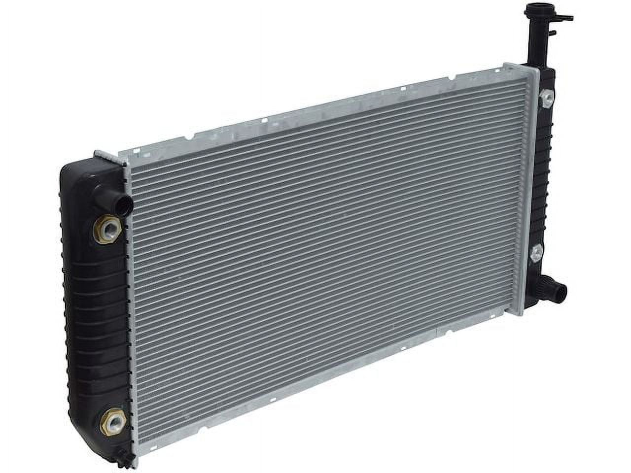 Radiator - Compatible with 2004 - 2020 Chevy Express 3500 2005 2006 ...