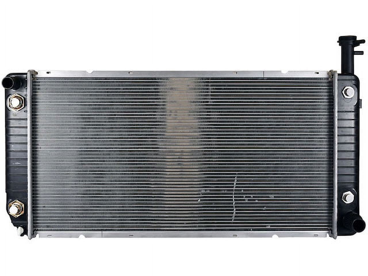 Radiator - Compatible with 2005 - 2009 Chevy Express 2500 2006 2007 ...