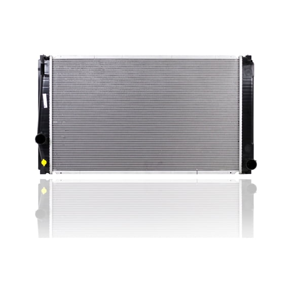 Radiator - Koyorad Fit/For 2891 06-17 Toyota RAV4 Japan-Build 2.4/2.5L - Plastic Tank Aluminum Core