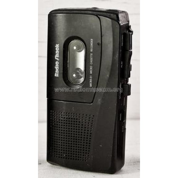 Pre-Owned Radio Shack Micro 31 Micro Cassette Recorder Built In Speaker Blank Tape Included Portable Dictation