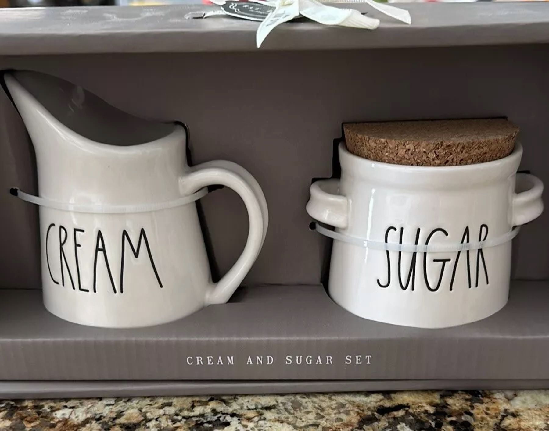 Rae Dunn レイダン　カトラリーセット　白　ワンセット　アメリカ雑貨　レア Rae Dunn Cream and Sugar Ceramic Set - Walmart.com