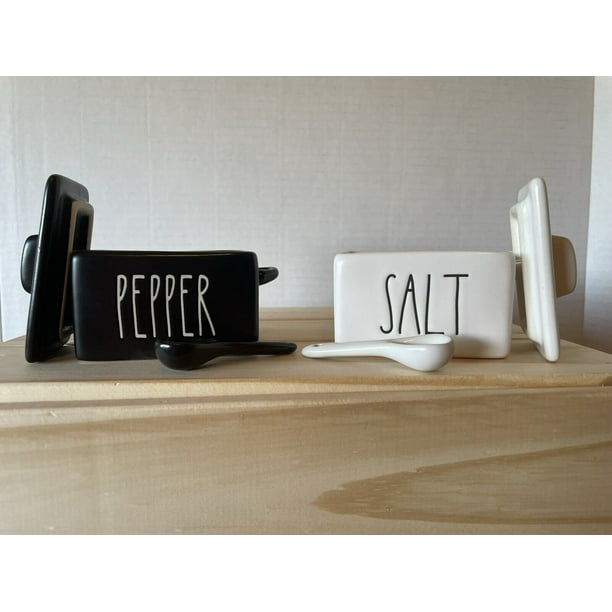 Rae dunn 5 hotsell set salt pepper cellar