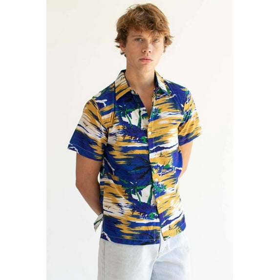 Ragstock Blue & Mustard Beach Scene Hawaiian Shirt