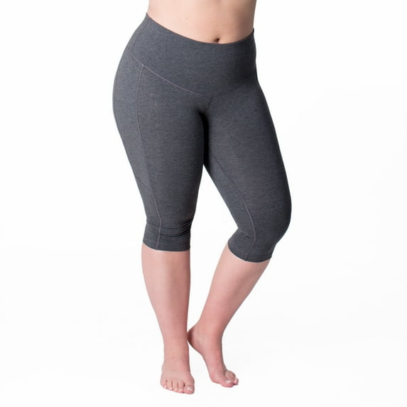 Rainbeau Curves Basic Compression Cropped Capri Legging, Women's Plus Gray 30/32