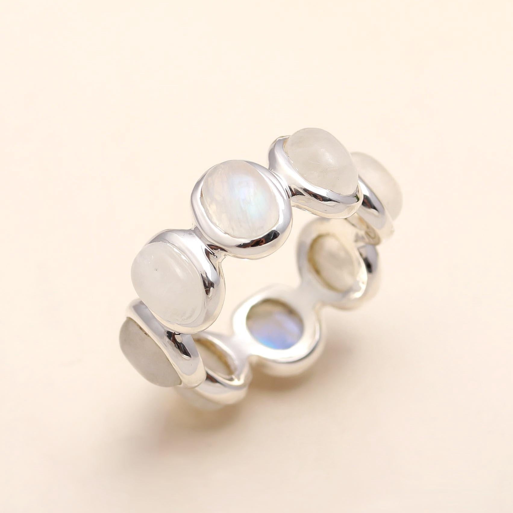 Montone Rang Rainbow Moonstone Eternity Ring, 925 Sterling Silver Band for Women ...