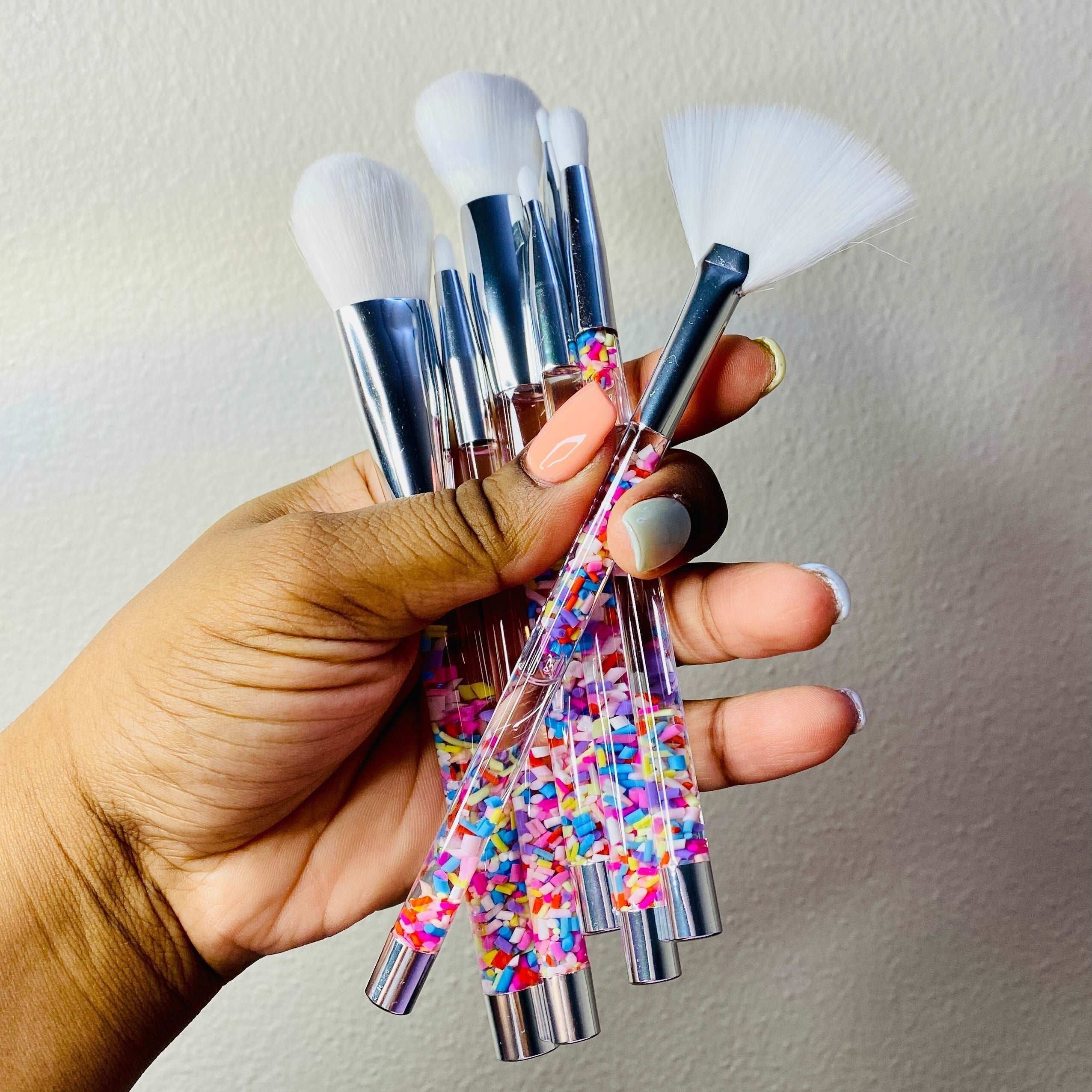 BEAUTY CREATIONS Liquid Peach Sparkle 7 Pc Brush Set