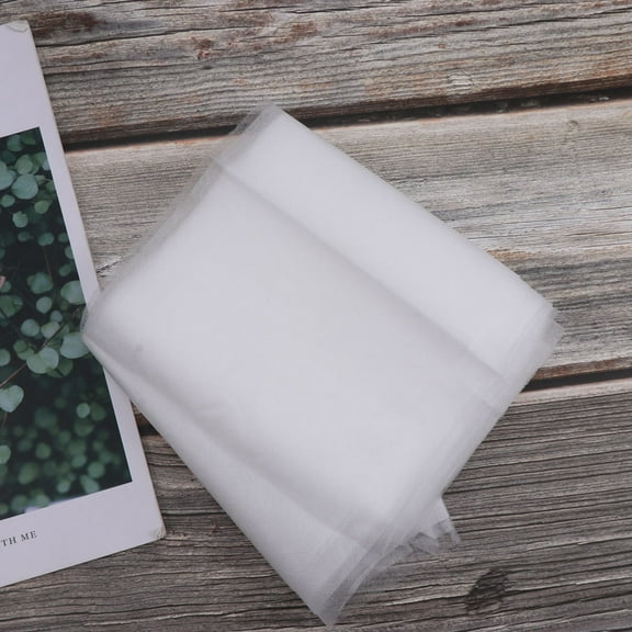 Raindrops 2Pcs Disposable Bed Sheet White Non Woven Fabric Perfect for Travel Use