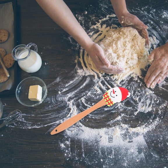 Set of 4 Raindrops Baking Spatulas in Festive Christmas Shapes for Home Baking and Professional Kitchen Use