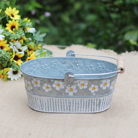 FOMIYES Vintage Metal Flower Bucket Planter with Retro Daisy Embossed Pattern, Decorative Tin Pot for Indoor and Outdoor Garden Decor