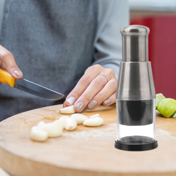 Raindrops Hand Pressing Vegetable Cutter Garlic Chopper Crusher White