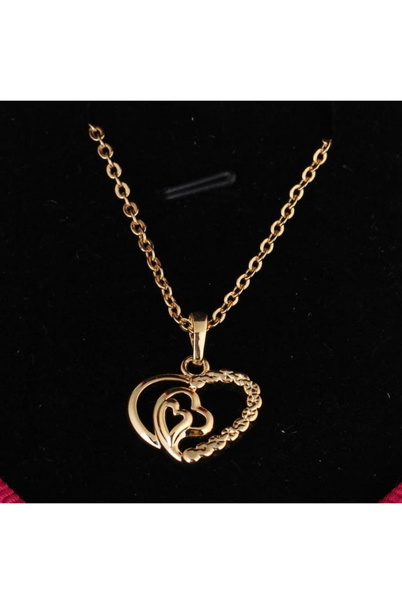 Heart Charm Necklace for Women with Dazzling Pendant, Elegant Everyday Jewelry, 1 Piece