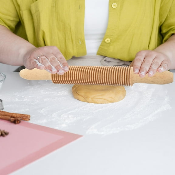 Raindrops Roller Lattice Pasta Rolling Pin Spaghetti Pasta Cutter 33X4X4CM