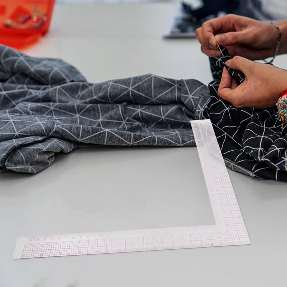 Raindrops Tailor Measuring L Ruler High Precision Sewing Tool for Fabric Pattern Grading and Drawing Ergonomic Plastic Right Angle Ruler