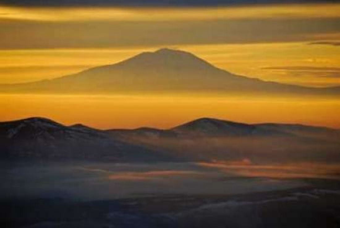 Rainier Sunset III Canvas Art - Brian Kidd (20 x 28)