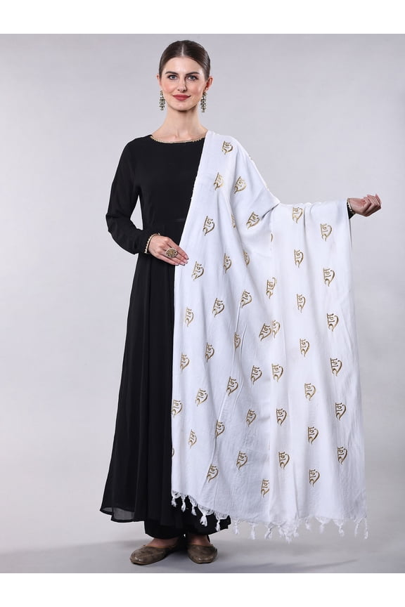 Ram Prayer Shawl with Zari Thread Embroidery – Snow White